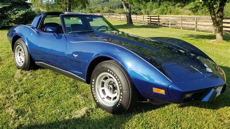 1978 corvette dark blue dior|1978 Corvette coupe colors.